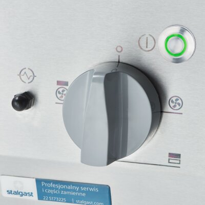 STALGAST Gasherd ECO 4 Brenner mit Elektro-Heißluftofen (600 x 400 mm / GN 1/1) Serie 700 ND - G20, 4-Brenner (4x3,5 kW)